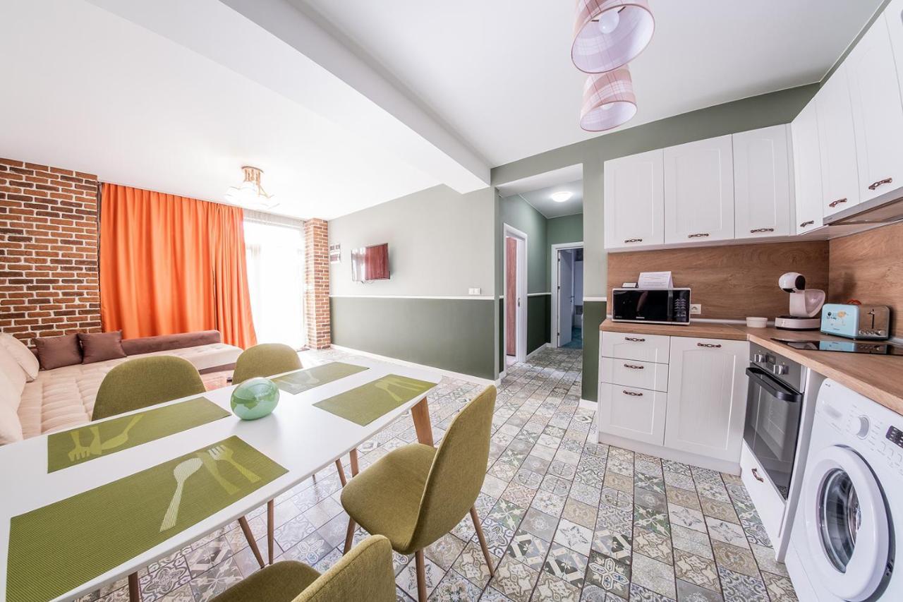 Sofia Rococo Life Apartments Экстерьер фото