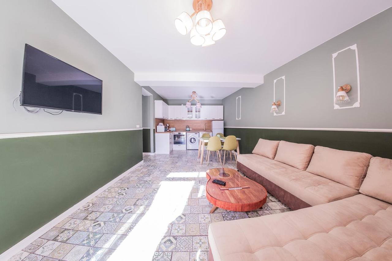 Sofia Rococo Life Apartments Экстерьер фото