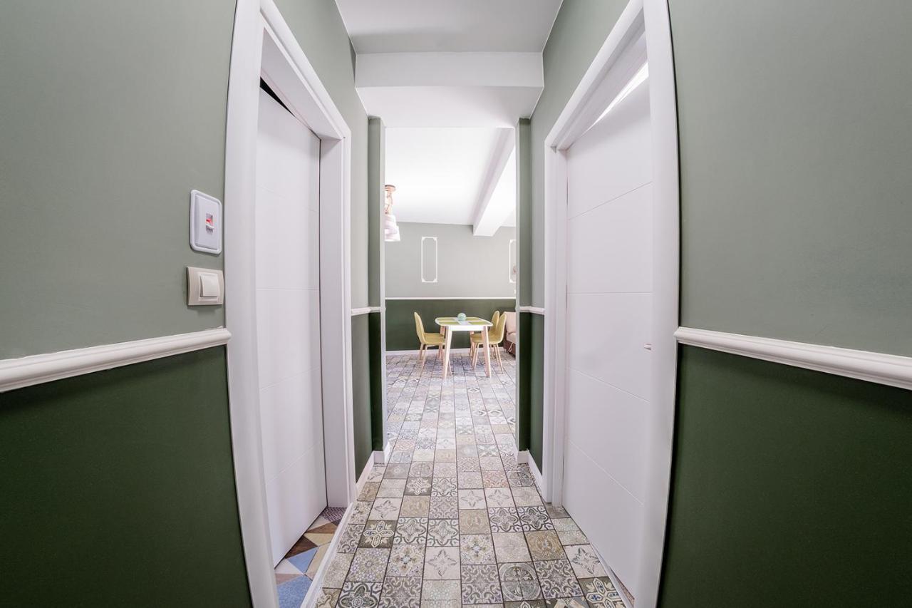 Sofia Rococo Life Apartments Экстерьер фото