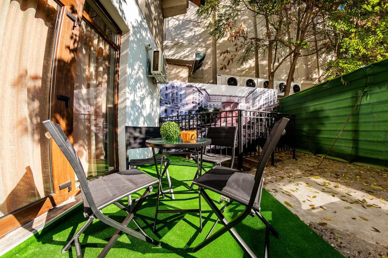 Sofia Rococo Life Apartments Экстерьер фото